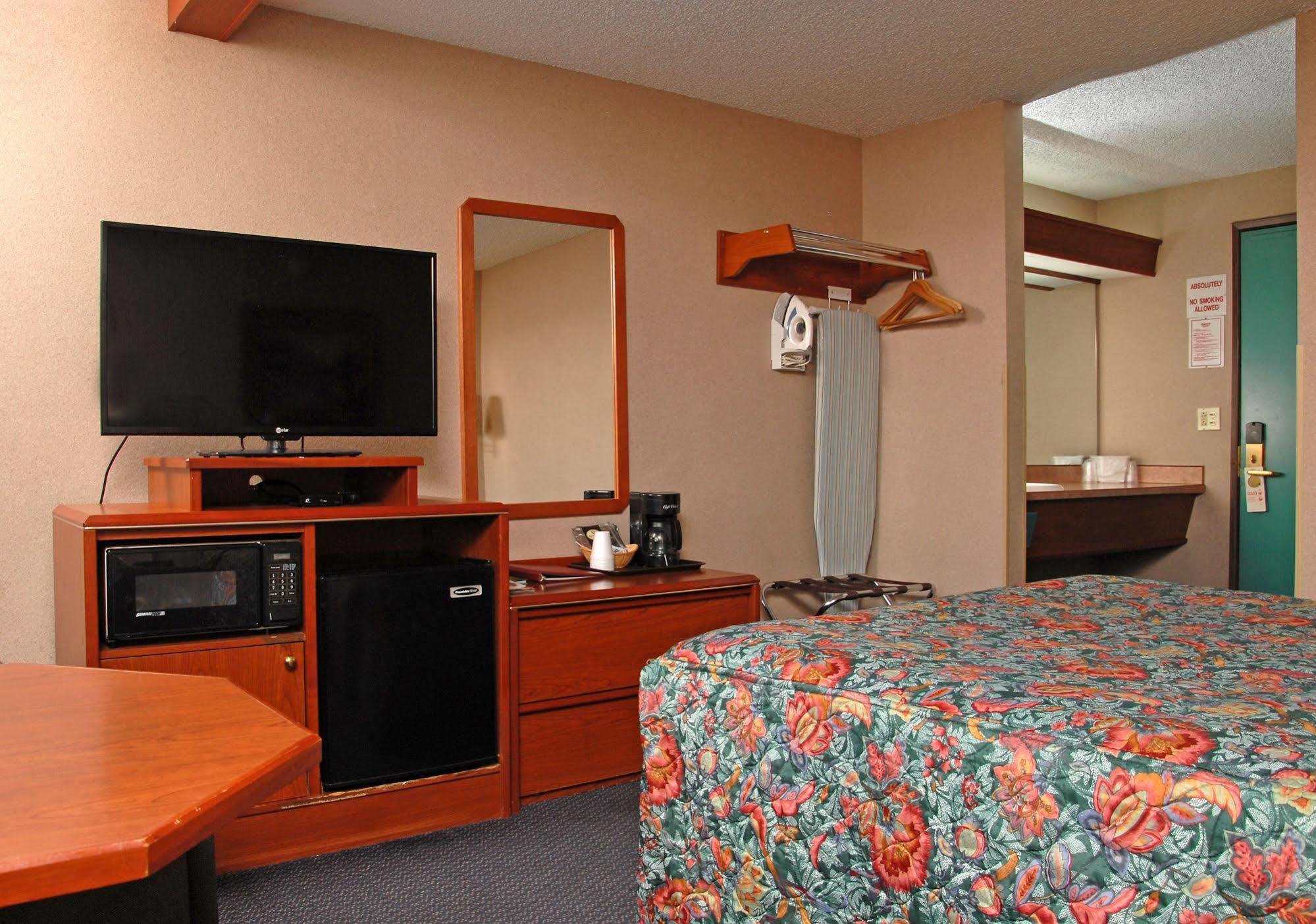 Redmond Inn Ngoại thất bức ảnh