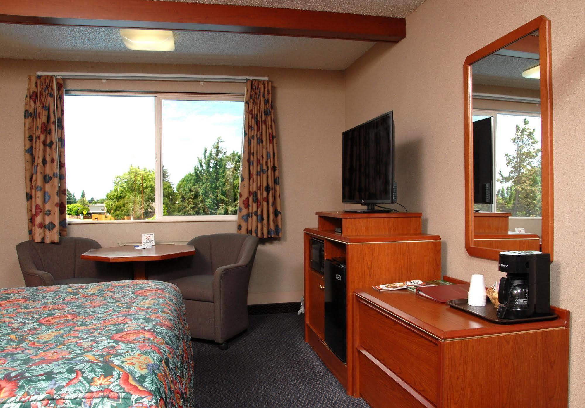 Redmond Inn Ngoại thất bức ảnh