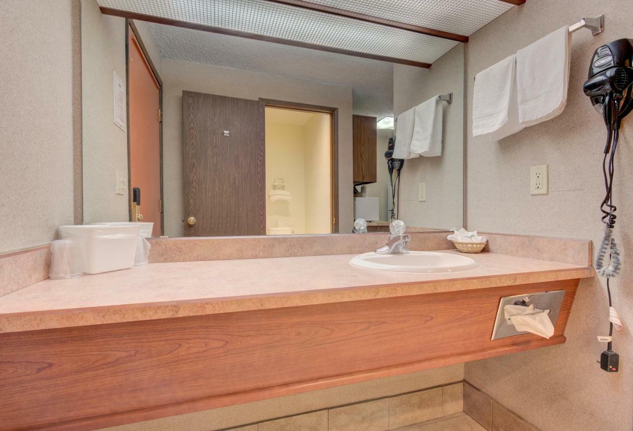Redmond Inn Ngoại thất bức ảnh