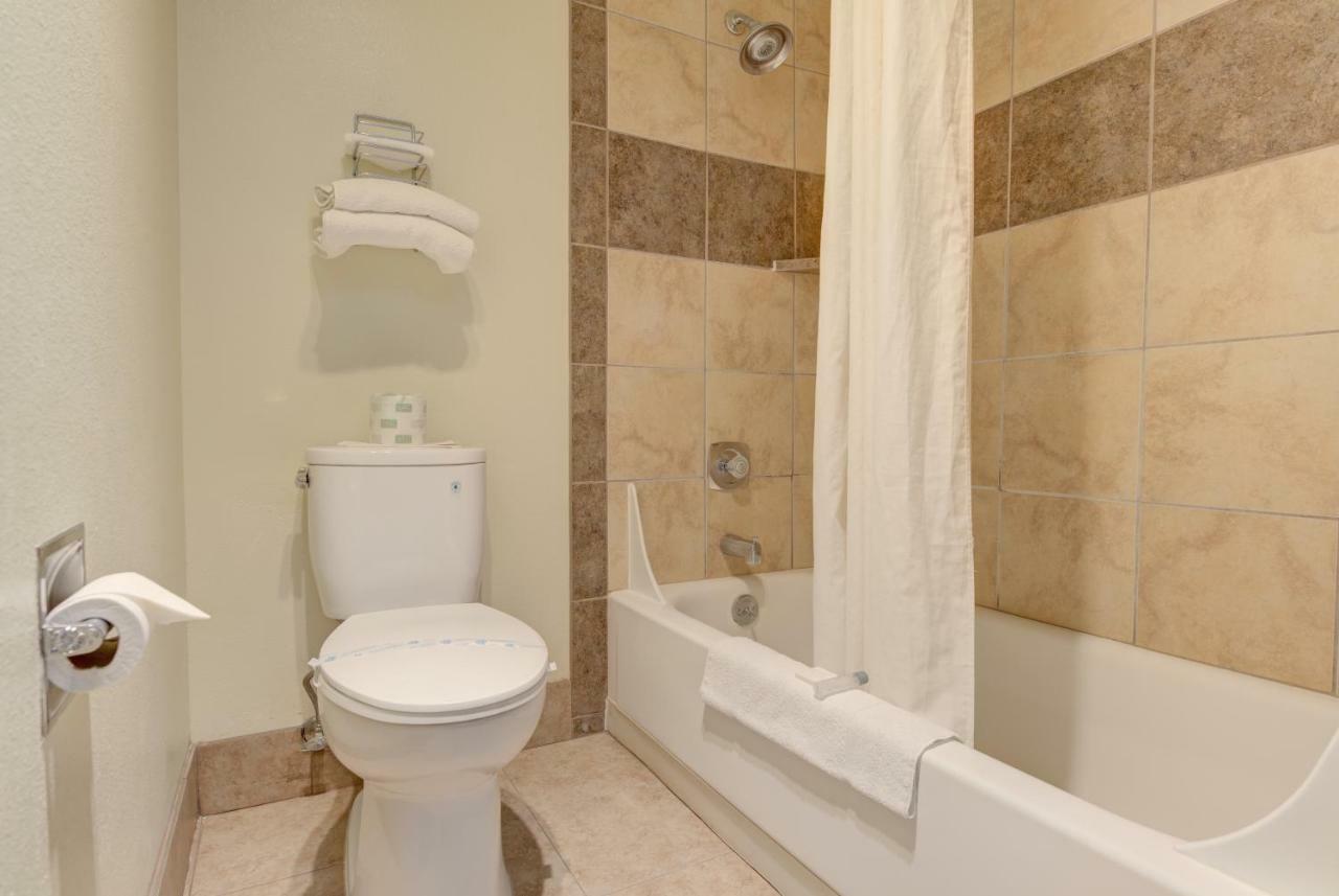 Redmond Inn Ngoại thất bức ảnh